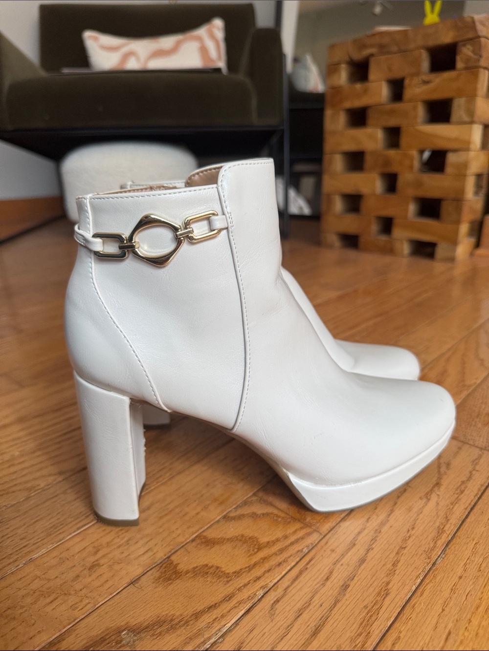 Naturalizer White Platform Ankle Boots with Gold Buckle